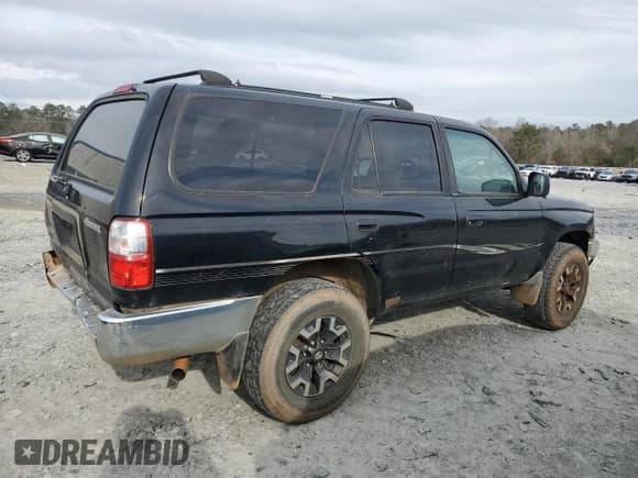 ✅ 2001 Toyota 4Runner SR5 • VIN: JT3GN86R210194234 • Lot: 48828305. Listed on Copart with 377,383 mi. Free auction sales archive from the USA and detailed vehicle history report at DreamBid. Image 3.