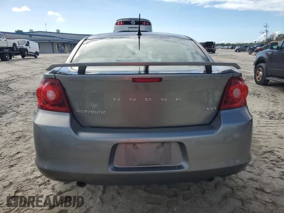 ✅ 2013 Dodge Avenger SXT • VIN: 1C3CDZCG8DN624267 • Лот: 79959044. Опубликован ранее на Copart с пробегом 76 569 миль. Бесплатный доступ к архиву аукционных продаж из США и подробный отчёт об истории автомобиля на DreamBid. Изображение 6.