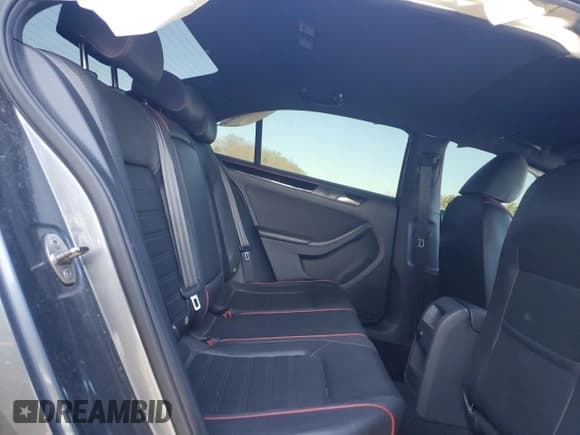 ✅ 2015 Volkswagen Jetta GLI SE • VIN: 3VW4T7AJ8FM406331 • Lot: 50433475. Listed on Copart with 135,253 mi. Free auction sales archive from the USA and detailed vehicle history report at DreamBid. Image 10.