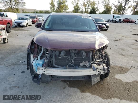 ✅ 2017 Toyota Highlander Hybrid Limited • VIN: 5TDDGRFH2HS021729 • Lot: 82463695. Listed on Copart with Not provided. Free auction sales archive from the USA and detailed vehicle history report at DreamBid. Image 5.