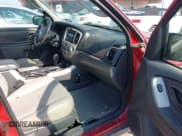 ✅ 2006 Mazda Tribute i • VIN: 4F2YZ02Z86KM29291 • Lot: 43350255. Listed on IAAI with 190,103 mi. Free auction sales archive from the USA and detailed vehicle history report at DreamBid. Image 5.