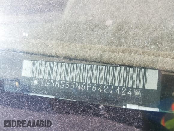 ✅ 1993 Oldsmobile Cutlass Ciera S • VIN: 1G3AG55N6P6421424 • Lot: 41341670. Wystawiony na IAAI z przebiegiem 221 301 mil. Bezpłatny archiwum sprzedaży aukcyjnych z USA i szczegółowy raport historii pojazdu na DreamBid. Zdjęcie 9.