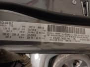 ✅ 2018 Jeep Compass Latitude • VIN: 3C4NJDBB2JT402261 • Lot: 43663748. Listed on IAAI with 124,976 mi. Free auction sales archive from the USA and detailed vehicle history report at DreamBid. Image 9.