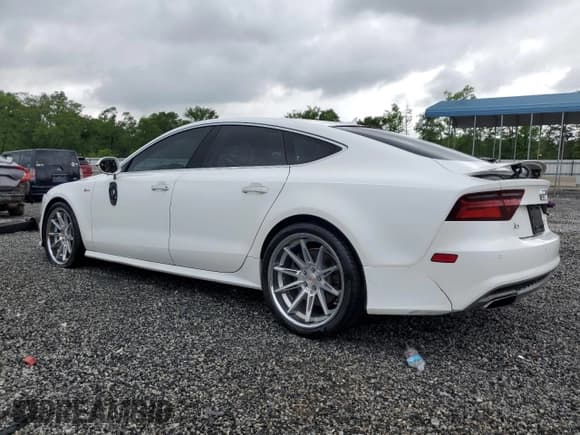 ✅ 2016 Audi A7 Premium Plus • VIN: WAUWGAFC6GN072330 • Lot: 53941805. Listed on Copart with 169,237 mi. Free auction sales archive from the USA and detailed vehicle history report at DreamBid. Image 2.