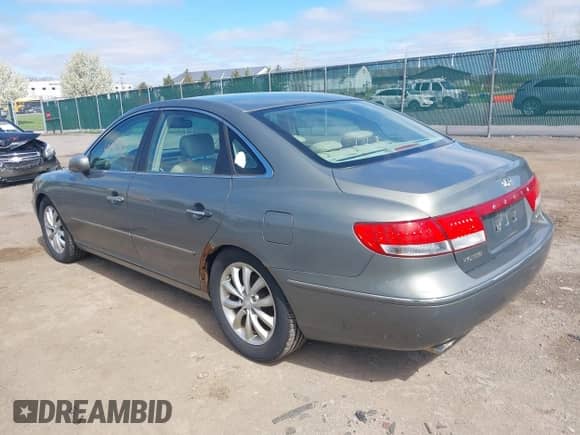 2006 Hyundai Azera SE с VIN KMHFC46F26A132762, выставлен на аукционе IAAI как лот 42142152 с пробегом 165 673 миль миль и . История ставок и продаж доступна на DreamBid. Изображение 3.