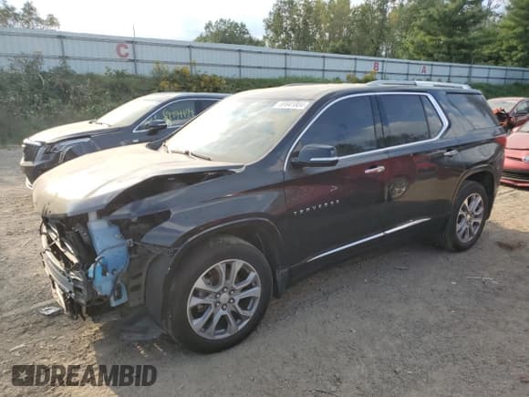 ✅ 2018 Chevrolet Traverse Premier • VIN: 1GNERKKW7JJ126397 • Lot: 69941804. Wystawiony na Copart z przebiegiem 50 119 mil. Bezpłatny archiwum sprzedaży aukcyjnych z USA i szczegółowy raport historii pojazdu na DreamBid. Zdjęcie 1.