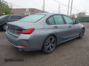 ✅ 2023 BMW 3 Series 330i xDrive • VIN: 3MW89FF01P8D20900 • Lot: 42311097. Listed on IAAI with 28,197 mi. Free auction sales archive from the USA and detailed vehicle history report at DreamBid. Image 4.