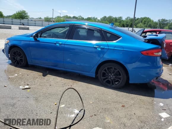 ✅ 2020 Ford Fusion SE • VIN: 3FA6P0HDXLR103823 • Лот: 57171385. Опубликован ранее на Copart с пробегом 54 748 миль. Бесплатный доступ к архиву аукционных продаж из США и подробный отчёт об истории автомобиля на DreamBid. Изображение 2.