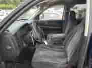 2002 Dodge Dakota SLT z VIN 1B7HG48N42S711374, wystawiony jako Copart lot #68991894 z przebiegiem Nie podano mil oraz Czysty tytuł • Clean title. Historia ofert i sprzedaży dostępna na DreamBid. Obrazek 7.