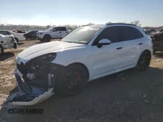 ✅ 2021 Porsche Cayenne GTS • VIN: WP1AG2AY5MDA34500 • Lot: 79746504. Wystawiony na Copart z przebiegiem Nie podano. Bezpłatny archiwum sprzedaży aukcyjnych z USA i szczegółowy raport historii pojazdu na DreamBid. Zdjęcie 1.