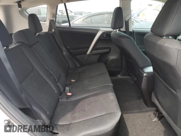 ✅ 2017 Toyota RAV4 LE • VIN: 2T3BFREV7HW617841 • Лот: 67218455. Опубликован ранее на Copart с пробегом 96 778 миль. Бесплатный доступ к архиву аукционных продаж из США и подробный отчёт об истории автомобиля на DreamBid. Изображение 11.