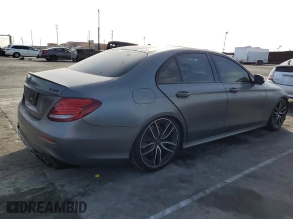 ✅ 2019 Mercedes-Benz E 53 AMG • VIN: WDDZF6BB7KA572404 • Lot: 45515705. Listed on Copart with 47,489 mi. Free auction sales archive from the USA and detailed vehicle history report at DreamBid. Image 3.