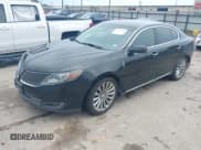 ✅ 2014 Lincoln MKS • VIN: 1LNHL9DK9EG602092 • Lot: 43049470. Wystawiony na IAAI z przebiegiem 302 939 mil. Bezpłatny archiwum sprzedaży aukcyjnych z USA i szczegółowy raport historii pojazdu na DreamBid. Zdjęcie 2.