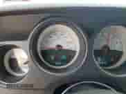 2014 Dodge Challenger SXT 100th Anniversary z VIN 2C3CDYAG0EH224856, wystawiony jako Copart lot #64550644 z przebiegiem 88 391 mil mil oraz Szkoda całkowita • Salvage title. Historia ofert i sprzedaży dostępna na DreamBid. Obrazek 9.