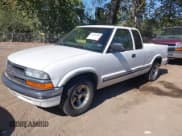 ✅ 2002 Chevrolet S-10 LS • VIN: 1GCCS19W228243706 • Lot: 43424148. Listed on IAAI with 92,266 mi. Free auction sales archive from the USA and detailed vehicle history report at DreamBid. Image 2.