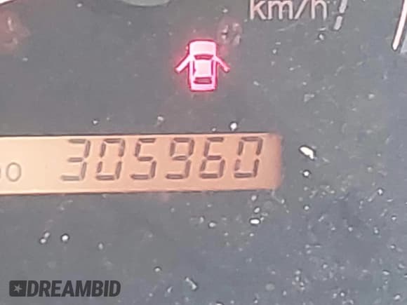 ✅ 2013 Toyota Tundra • VIN: 5TFRM5F16DX063979 • Lot: 42236653. Listed on IAAI with 305,960 mi. Free auction sales archive from the USA and detailed vehicle history report at DreamBid. Image 16.