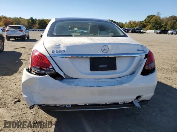 ✅ 2017 Mercedes-Benz C 300 • VIN: 55SWF4KB7HU200822 • Lot: 86276185. Listed on Copart with 79,731 mi. Free auction sales archive from the USA and detailed vehicle history report at DreamBid. Image 6.