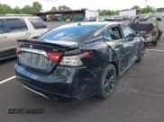 ✅ 2017 Nissan Maxima SR • VIN: 1N4AA6AP9HC391679 • Lot: 41070687. Wystawiony na IAAI z przebiegiem 141 355 mil. Bezpłatny archiwum sprzedaży aukcyjnych z USA i szczegółowy raport historii pojazdu na DreamBid. Zdjęcie 4.