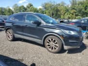 ✅ 2015 Lincoln MKC • VIN: 5LMCJ2A92FUJ08567 • Lot: 71800085. Listed on Copart with 136,715 mi. Free auction sales archive from the USA and detailed vehicle history report at DreamBid. Image 4.
