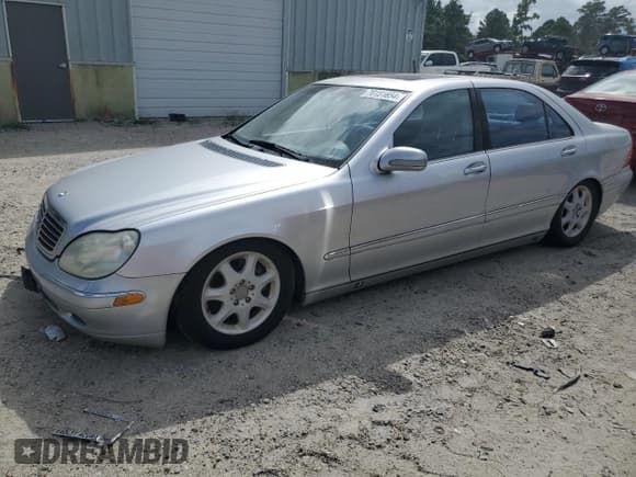 ✅ 2000 Mercedes-Benz S 320/430/500 • VIN: WDBNG75J6YA043807 • Lot: 70151654. Listed on Copart with Not provided. Free auction sales archive from the USA and detailed vehicle history report at DreamBid. Image 1.