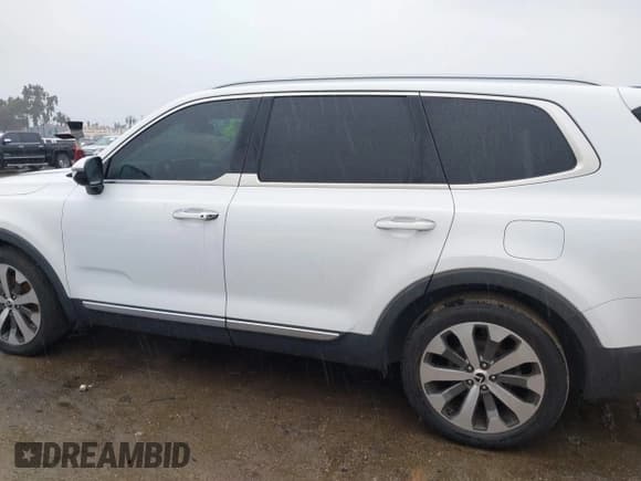 ✅ 2020 Kia Telluride S • VIN: 5XYP64HC2LG091547 • Лот: 43769971. Опубликован ранее на IAAI с пробегом 99 187 миль. Бесплатный доступ к архиву аукционных продаж из США и подробный отчёт об истории автомобиля на DreamBid. Изображение 14.