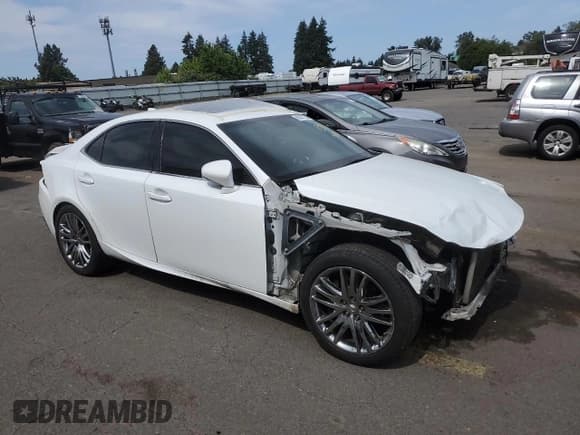 ✅ 2014 Lexus IS 350 • VIN: JTHBE1D23E5008680 • Lot: 60857755. Listed on Copart with 233,378 mi. Free auction sales archive from the USA and detailed vehicle history report at DreamBid. Image 4.