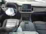 2022 Chevrolet Tahoe LT z VIN 1GNSCNKDXNR255391, wystawiony jako Copart lot #85759385 z przebiegiem Nie podano mil oraz Nie do naprawy • Non repairable. Historia ofert i sprzedaży dostępna na DreamBid. Obrazek 8.