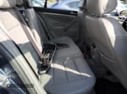 ✅ 2006 Volkswagen Jetta 2.5L • VIN: 3VWSG71K46M657173 • Лот: 81193465. Опубликован ранее на Copart с пробегом 146 458 миль. Бесплатный доступ к архиву аукционных продаж из США и подробный отчёт об истории автомобиля на DreamBid. Изображение 10.