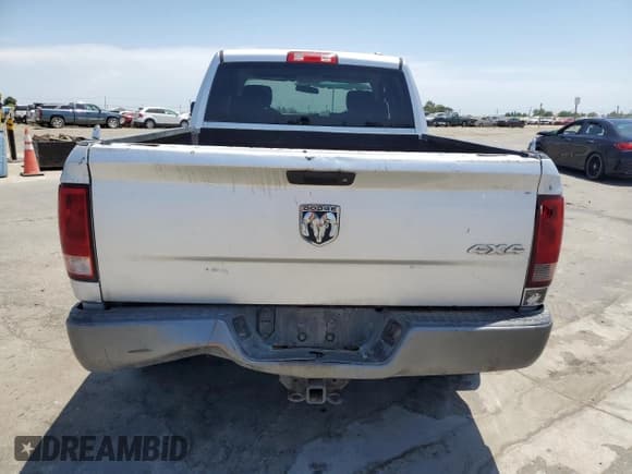 ✅ 2010 Dodge 1500 ST • VIN: 1D7RV1GT8AS110188 • Lot: 59577965. Wystawiony na Copart z przebiegiem 229 355 mil. Bezpłatny archiwum sprzedaży aukcyjnych z USA i szczegółowy raport historii pojazdu na DreamBid. Zdjęcie 6.