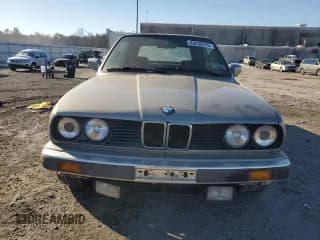 ✅ 1988 BMW 3 Series • VIN: WBABB2301J8860032 • Lot: 88230575. Listed on Copart with 80,439 mi. Free auction sales archive from the USA and detailed vehicle history report at DreamBid. Image 5.