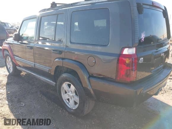 ✅ 2006 Jeep Commander • VIN: 1J8HH48N46C179520 • Лот: 41648362. Опубликован ранее на IAAI с пробегом 355 215 миль. Бесплатный доступ к архиву аукционных продаж из США и подробный отчёт об истории автомобиля на DreamBid. Изображение 3.
