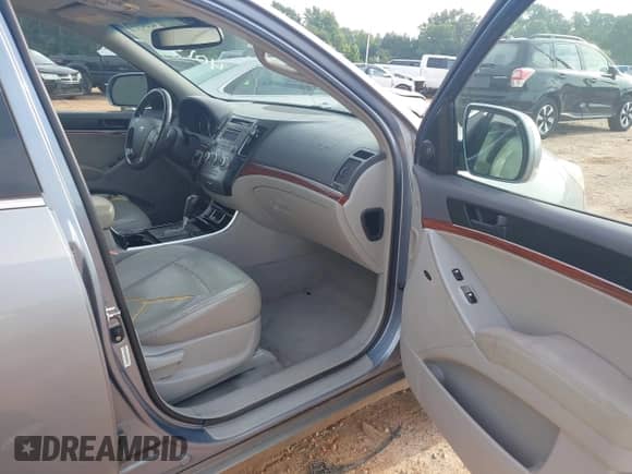 2007 Hyundai Veracruz GLS с VIN KM8NU13C67U024016, выставлен на аукционе IAAI как лот 42491374 с пробегом 241 448 миль миль и . История ставок и продаж доступна на DreamBid. Изображение 5.