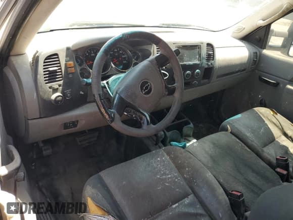 ✅ 2012 Chevrolet Silverado 2500HD Work Truck • VIN: 1GC2KVCG7CZ203119 • Lot: 62365495. Wystawiony na Copart z przebiegiem 649 963 mil. Bezpłatny archiwum sprzedaży aukcyjnych z USA i szczegółowy raport historii pojazdu na DreamBid. Zdjęcie 8.