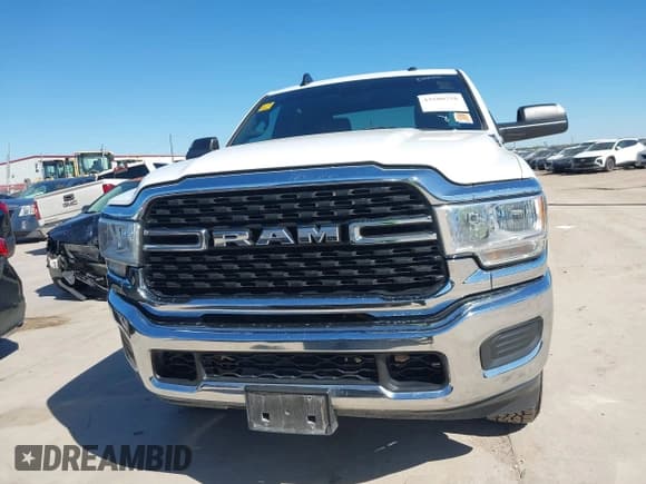 ✅ 2022 Ram 2500 Big Horn • VIN: 3C6UR5DJ3NG182715 • Lot: 43580758. Listed on IAAI with 98,143 mi. Free auction sales archive from the USA and detailed vehicle history report at DreamBid. Image 12.