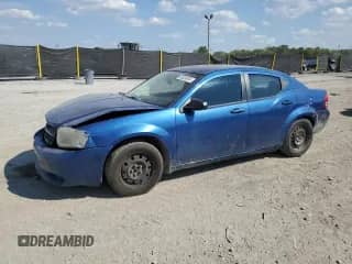 2010 Dodge Avenger SXT z VIN 1B3CC4FB4AN103772, wystawiony jako Copart lot #80058095 z przebiegiem 196 584 mil mil oraz Czysty tytuł • Clean title. Historia ofert i sprzedaży dostępna na DreamBid. Obrazek 1.