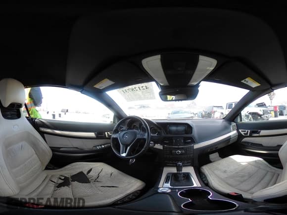 ✅ 2012 Mercedes-Benz E 350 • VIN: WDDKK5KF3CF164187 • Lot: 42128731. Wystawiony na IAAI z przebiegiem 111 693 mil. Bezpłatny archiwum sprzedaży aukcyjnych z USA i szczegółowy raport historii pojazdu na DreamBid. Zdjęcie 18.