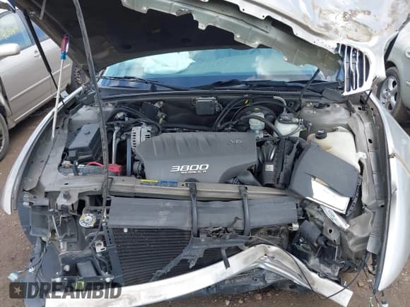 ✅ 2002 Buick Park Avenue • VIN: 1G4CW54K824239470 • Lot: 42775245. Listed on IAAI with 99,690 mi. Free auction sales archive from the USA and detailed vehicle history report at DreamBid. Image 10.