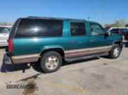 ✅ 1996 GMC Suburban • VIN: 1GKFK16R0TJ729179 • Lot: 51996035. Listed on Copart with 206,230 mi. Free auction sales archive from the USA and detailed vehicle history report at DreamBid. Image 3.