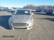 ✅ 2016 Ford Fusion SE • VIN: 3FA6P0T92GR100553 • Lot: 43512085. Wystawiony na IAAI z przebiegiem 205 222 mil. Bezpłatny archiwum sprzedaży aukcyjnych z USA i szczegółowy raport historii pojazdu na DreamBid. Zdjęcie 11.