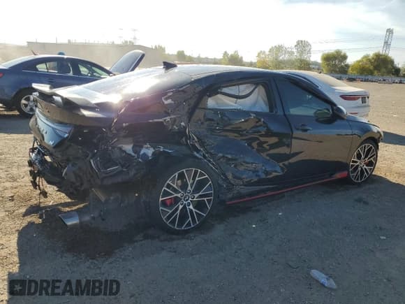 ✅ 2022 Hyundai Elantra • VIN: KMHLW4AK8NU001475 • Lot: 84793015. Listed on Copart with 40,313 mi. Free auction sales archive from the USA and detailed vehicle history report at DreamBid. Image 3.