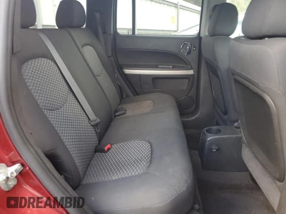 ✅ 2008 Chevrolet HHR LS • VIN: 3GNCA13D08S666267 • Lot: 76685844. Listed on Copart with 81,210 mi. Free auction sales archive from the USA and detailed vehicle history report at DreamBid. Image 11.