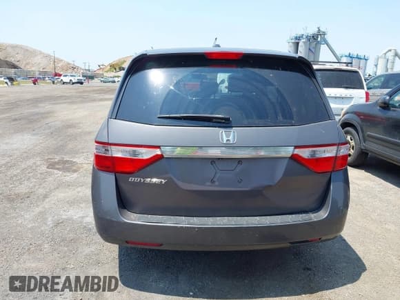 ✅ 2012 Honda Odyssey EX-L • VIN: 5FNRL5H68CB052440 • Лот: 42416126. Опубликован ранее на IAAI с пробегом 128 397 миль. Бесплатный доступ к архиву аукционных продаж из США и подробный отчёт об истории автомобиля на DreamBid. Изображение 16.