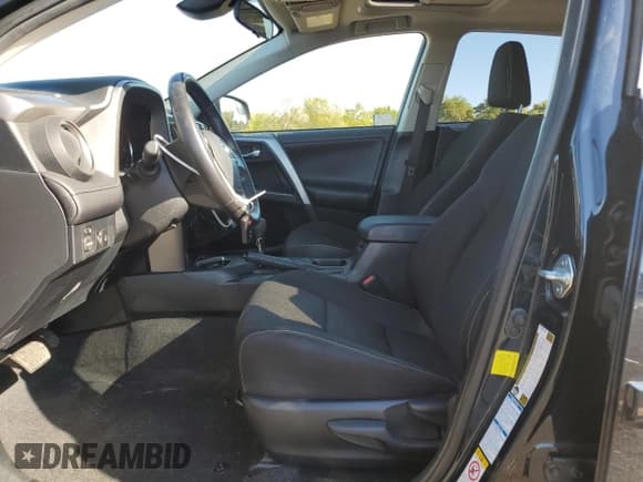 ✅ 2017 Toyota RAV4 XLE • VIN: JTMRJREV9HD099399 • Лот: 87462455. Опубликован ранее на Copart с пробегом 49 352 миль. Бесплатный доступ к архиву аукционных продаж из США и подробный отчёт об истории автомобиля на DreamBid. Изображение 7.