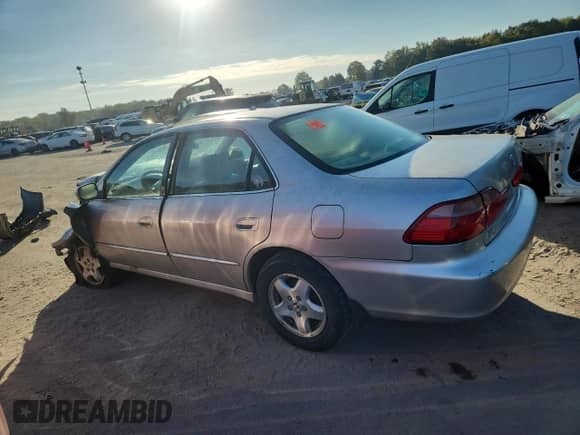 1999 Honda Accord EX with VIN 1HGCG1650XA047648, listed as a Copart auction lot 85530585 with Not provided miles and Salvage title. Bid and sale history available at DreamBid. Image 2.