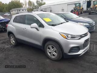 2019 Chevrolet Trax LT с VIN KL7CJPSB3KB835614, выставлен на аукционе IAAI как лот 43293967 с пробегом 84 449 миль миль и . История ставок и продаж доступна на DreamBid. Изображение 1.