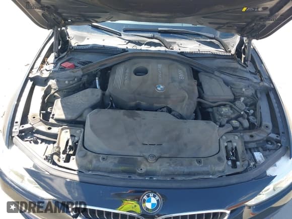 ✅ 2018 BMW 3 Series 330i • VIN: WBA8B9C54JEE83246 • Lot: 43319232. Listed on IAAI with 55,385 mi. Free auction sales archive from the USA and detailed vehicle history report at DreamBid. Image 10.