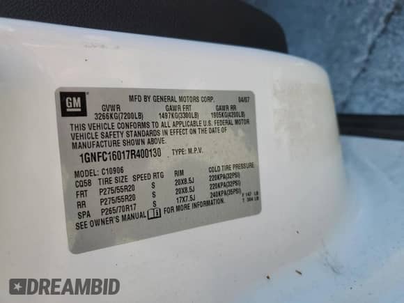 2007 Chevrolet Suburban LTZ with VIN 1GNFC16017R400130, listed as a Copart auction lot 91052515 with 177,895 mi miles and Salvage title. Bid and sale history available at DreamBid. Image 13.