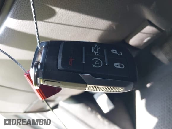 ✅ 2023 Ram 2500 Laramie • VIN: 3C6UR5FL3PG517960 • Lot: 42128355. Wystawiony na IAAI z przebiegiem 101 733 mil. Bezpłatny archiwum sprzedaży aukcyjnych z USA i szczegółowy raport historii pojazdu na DreamBid. Zdjęcie 11.