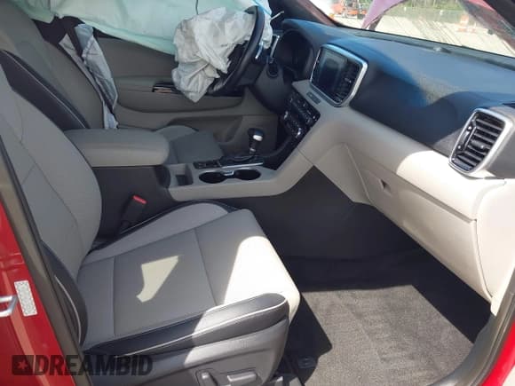 ✅ 2020 Kia Sportage SX Turbo • VIN: KNDPRCA63L7803146 • Лот: 41754258. Опубликован ранее на IAAI с пробегом 27 167 миль. Бесплатный доступ к архиву аукционных продаж из США и подробный отчёт об истории автомобиля на DreamBid. Изображение 5.