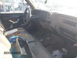 1997 Chevrolet Silverado 3500 с VIN 1GCHK33J5VF008859, выставлен на аукционе IAAI как лот 42607909 с пробегом 267 885 миль миль и . История ставок и продаж доступна на DreamBid. Изображение 5.